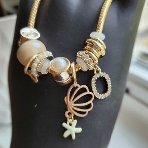 Bohemian Shell Star Bracelet With Earth Tone Beading